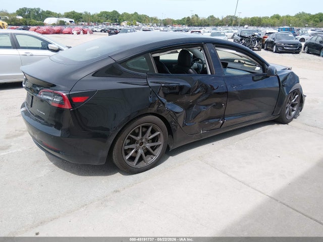 Tesla Model 3 Long Range 2021 5YJ3E1EB0MF066778 Image 4