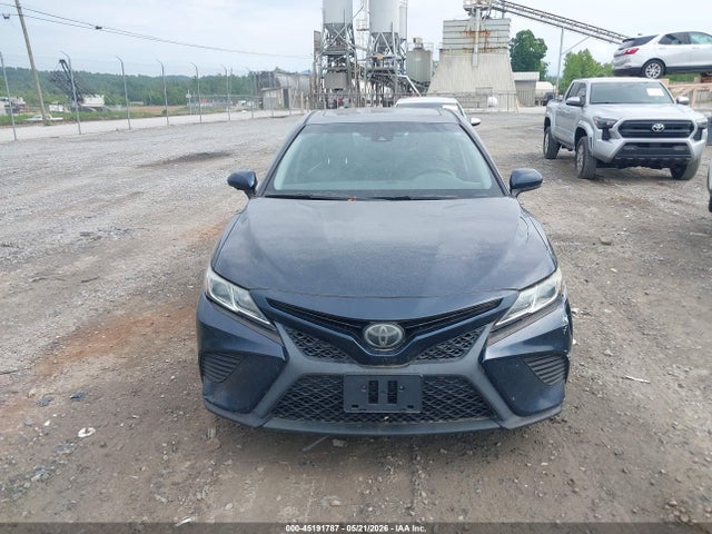 4T1B11HK1JU642816 Toyota CAMRY SE