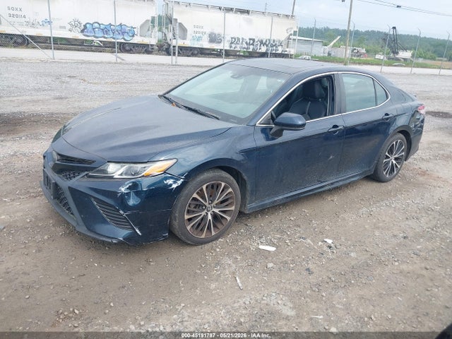 4T1B11HK1JU642816 Toyota CAMRY SE