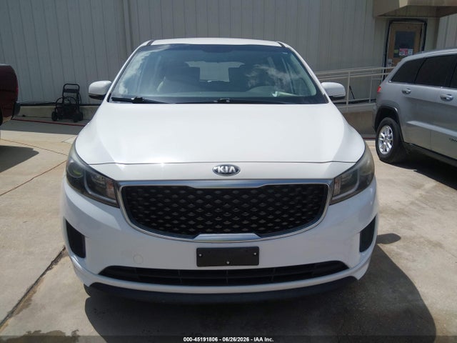 KIA Sedona L 2018 KNDMA5C15J6408797 Image 6
