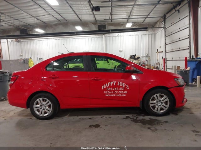 45191873 :رقم المزاد ، 1G1JB5SH3J4124068 vin ، 2018 Chevrolet Sonic Ls Auto مزاد بيع