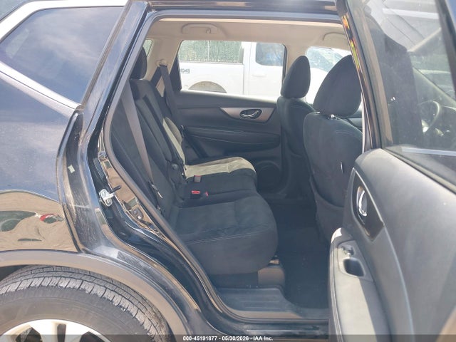Продаж на аукціоні авто 2015 Nissan Rogue S/sl/sv, vin: 5N1AT2MT9FC832886, номер лоту: 45191877
