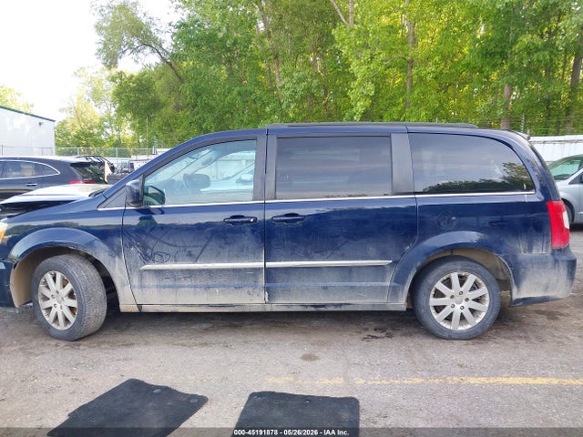 45191878 :رقم المزاد ، 2C4RC1BG3GR238309 vin ، 2016 Chrysler Town & Country Touring مزاد بيع