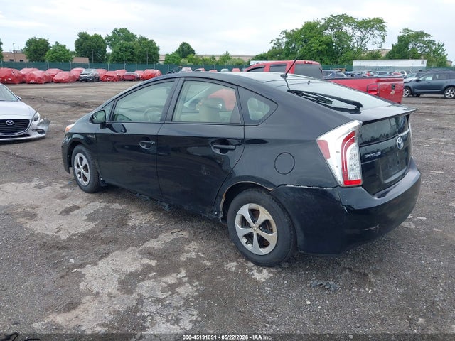 JTDKN3DU6E0365900 Toyota Prius Two