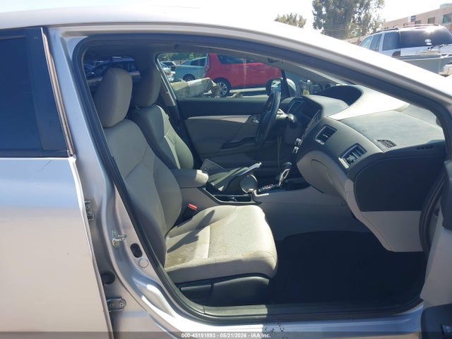 Продажа на аукционе авто 2015 Honda Civic Ex, vin: 2HGFB2F84FH520172, номер лота: 45191893