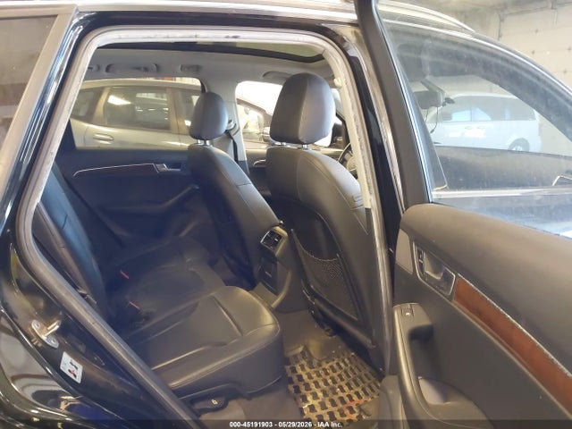 45191903 :رقم المزاد ، WA1LKAFP3AA073113 vin ، 2010 Audi Q5 3.2 Premium مزاد بيع