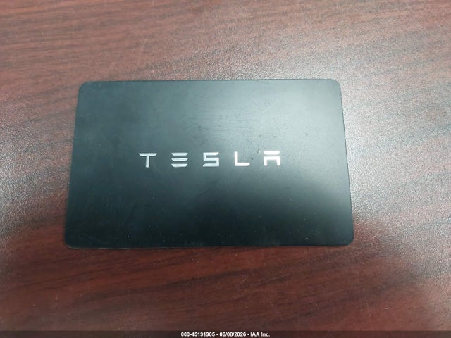 Продаж на аукціоні авто 2025 Tesla Model Y Long Range Dual Motor All-wheel Drive, vin: 7SAYGDEE7SA350580, номер лоту: 45191905