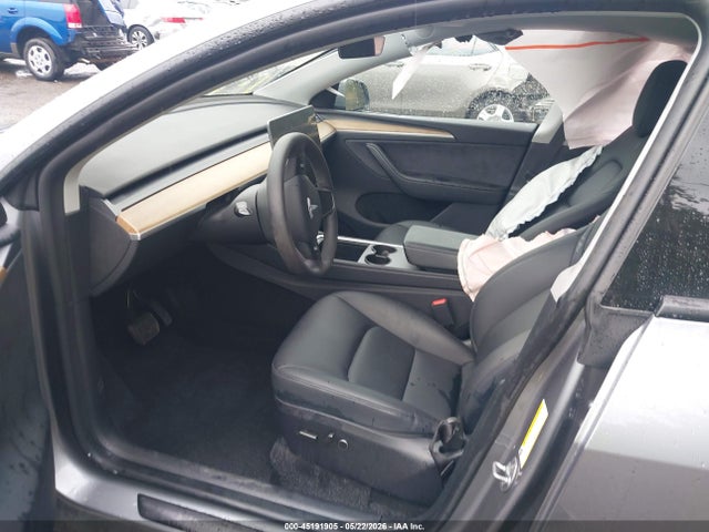 Продаж на аукціоні авто 2025 Tesla Model Y Long Range Dual Motor All-wheel Drive, vin: 7SAYGDEE7SA350580, номер лоту: 45191905