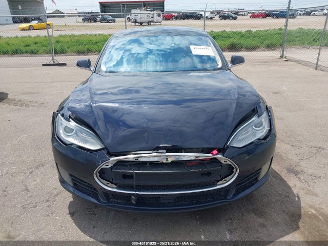 Tesla Model S 60/70/85 2015 5YJSA1H16FFP74479 Image 13