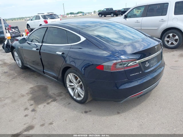 Tesla Model S 60/70/85 2015 5YJSA1H16FFP74479 Image 3