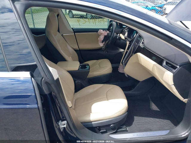 Tesla Model S 60/70/85 2015 5YJSA1H16FFP74479 Image 5