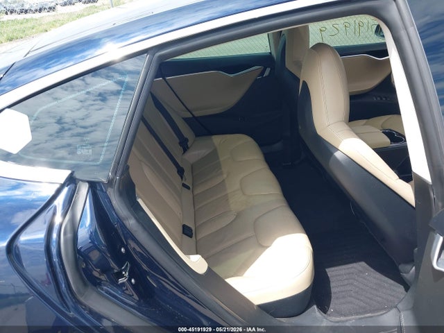 Tesla Model S 60/70/85 2015 5YJSA1H16FFP74479 Image 8