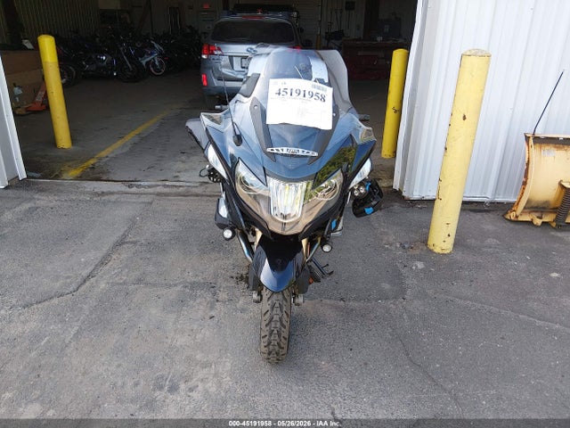 45191958 :رقم المزاد ، WB10A130XHZ431710 vin ، 2017 Bmw R1200 Rt مزاد بيع