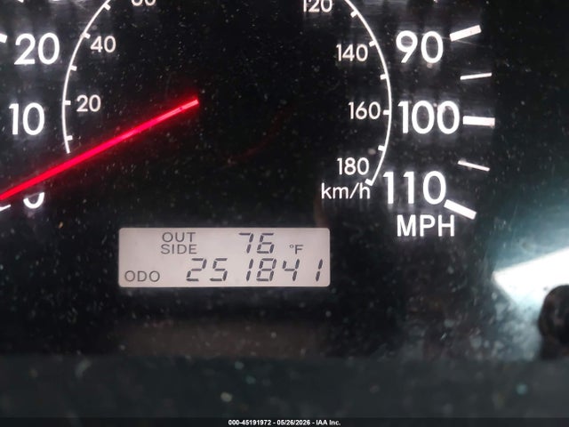 45191972 :رقم المزاد ، 1NXBR32E75Z351542 vin ، 2005 Toyota Corolla Le مزاد بيع