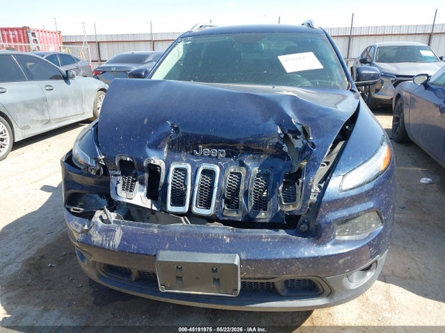 45191975 :رقم المزاد ، 1C4PJLCB5FW560970 vin ، 2015 Jeep Cherokee Latitude مزاد بيع