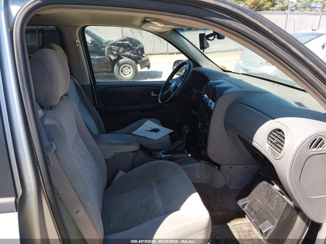 45192034 :رقم المزاد ، 1GKET16M256112496 vin ، 2005 Gmc Envoy Xl Sle مزاد بيع