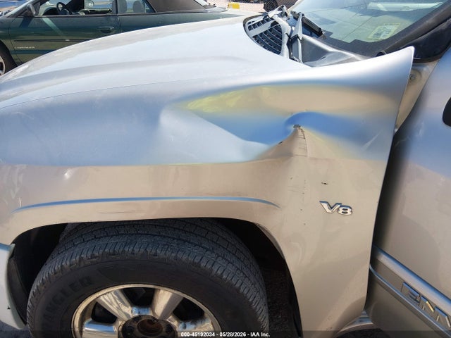 45192034 :رقم المزاد ، 1GKET16M256112496 vin ، 2005 Gmc Envoy Xl Sle مزاد بيع