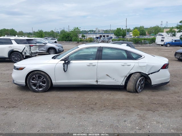 Продажа на аукционе авто 2024 Honda Accord Ex, vin: 1HGCY1F32RA023477, номер лота: 45192052