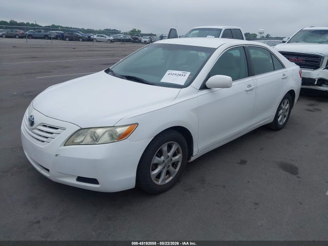 45192055 :رقم المزاد ، 4T1BF3EK5BU674039 vin ، 2011 Toyota Camry Le مزاد بيع