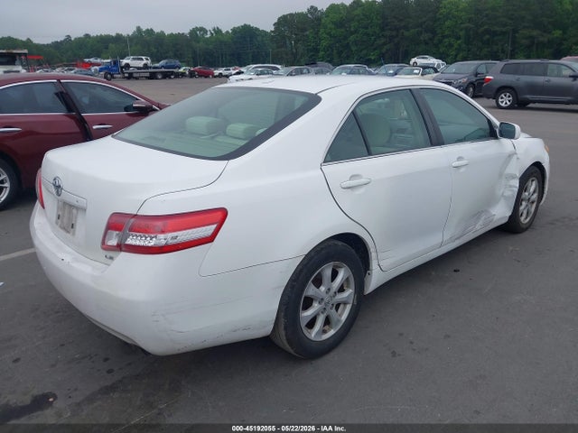 45192055 :رقم المزاد ، 4T1BF3EK5BU674039 vin ، 2011 Toyota Camry Le مزاد بيع