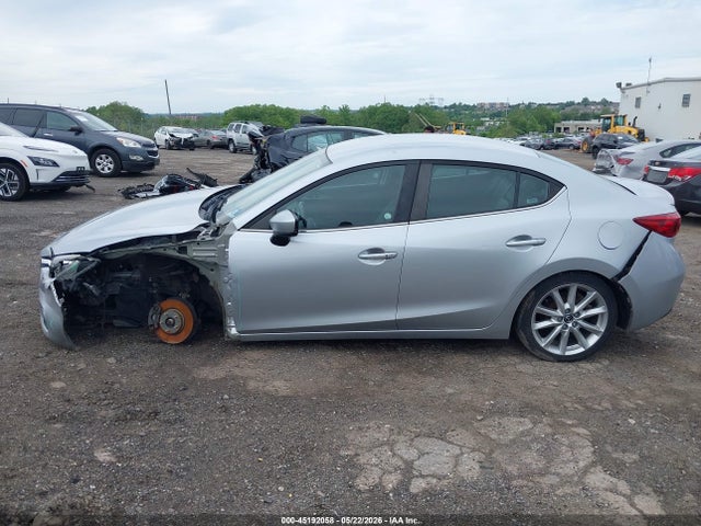 Mazda Mazda3 Touring 2018 3MZBN1V3XJM207767 Image 14