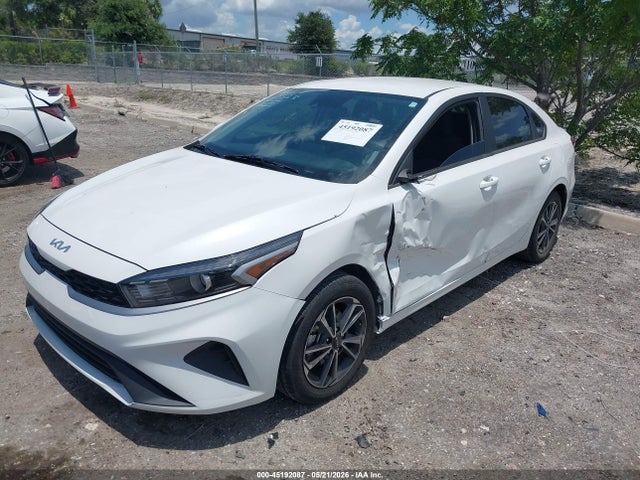 45192087 :رقم المزاد ، 3KPF24ADXRE724537 vin ، 2024 Kia Forte Lxs مزاد بيع