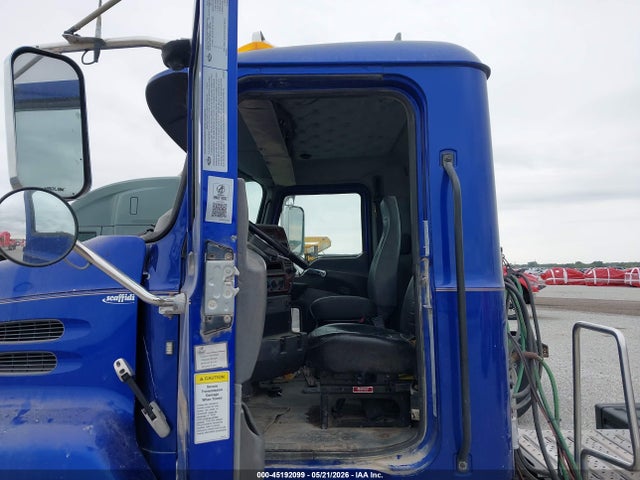 Продажа на аукционе авто 2016 Mack 600 Cxu600, vin: 1M1AW07Y0GM010741, номер лота: 45192099