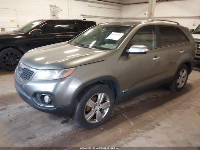 2012 Kia Sorento Ex V6 მანქანა იყიდება აუქციონზე, vin: 5XYKUDA21CG266677, აუქციონის ნომერი: 45192102