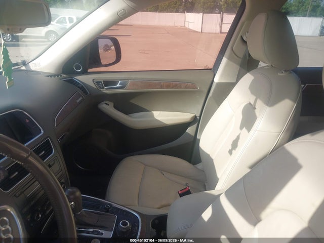 45192104 :رقم المزاد ، WA1DKAFP5CA123307 vin ، 2012 Audi Q5 3.2 Premium Plus مزاد بيع