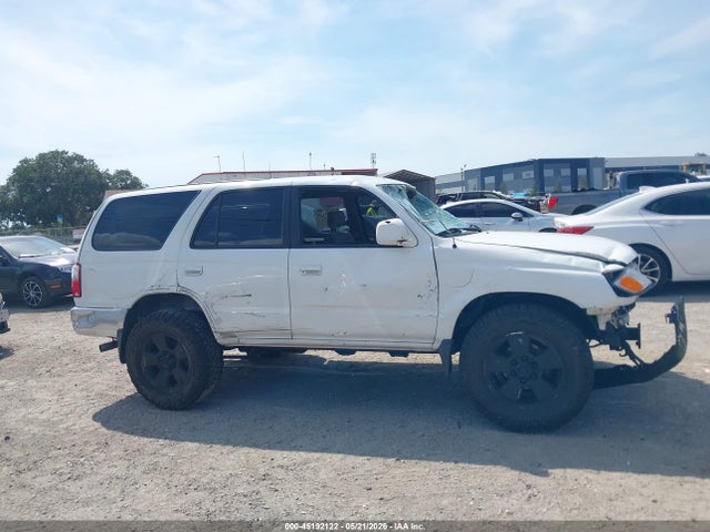 2001 Toyota 4runner Sr5 V6 მანქანა იყიდება აუქციონზე, vin: JT3GN86R310211557, აუქციონის ნომერი: 45192122