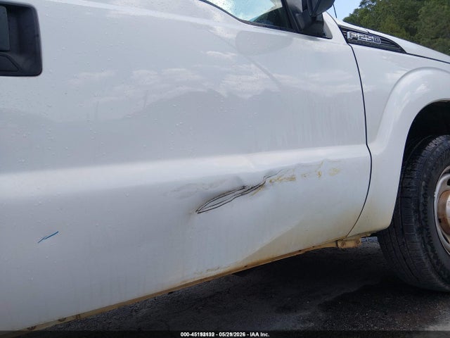 Ford F-250 Xl 2016 1FDBF2A62GED31130 Image 13
