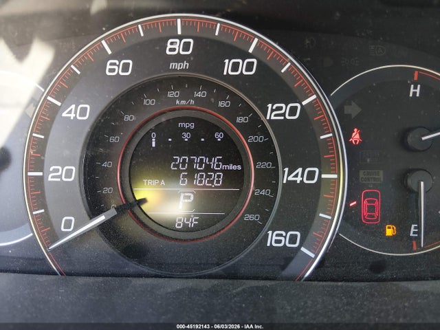 45192143 :رقم المزاد ، 1HGCR2F52FA017792 vin ، 2015 Honda Accord Sport مزاد بيع