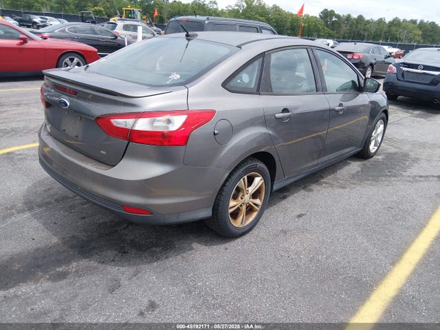 Продаж на аукціоні авто 2012 Ford Focus Se, vin: 1FAHP3F22CL384431, номер лоту: 45192171
