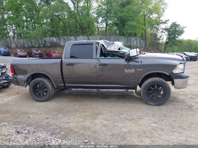 45192285 :رقم المزاد ، 3C6RR7KT2HG524147 vin ، 2017 Ram 1500 Express  4x4 5'7 Box مزاد بيع