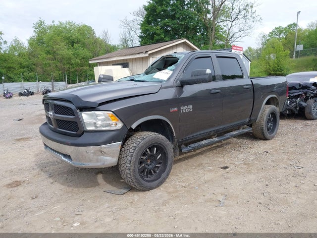 45192285 :رقم المزاد ، 3C6RR7KT2HG524147 vin ، 2017 Ram 1500 Express  4x4 5'7 Box مزاد بيع