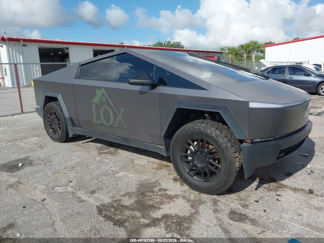 Tesla Cybertruck All-wheel Drive 2024 7G2CEHED0RA055582 головне зображення