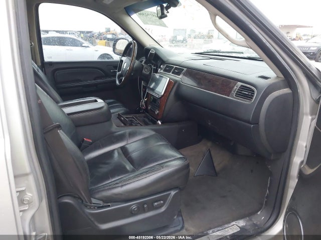 45192306 :رقم المزاد ، 1GKFK66837J350316 vin ، 2007 Gmc Yukon Xl 1500 Denali مزاد بيع