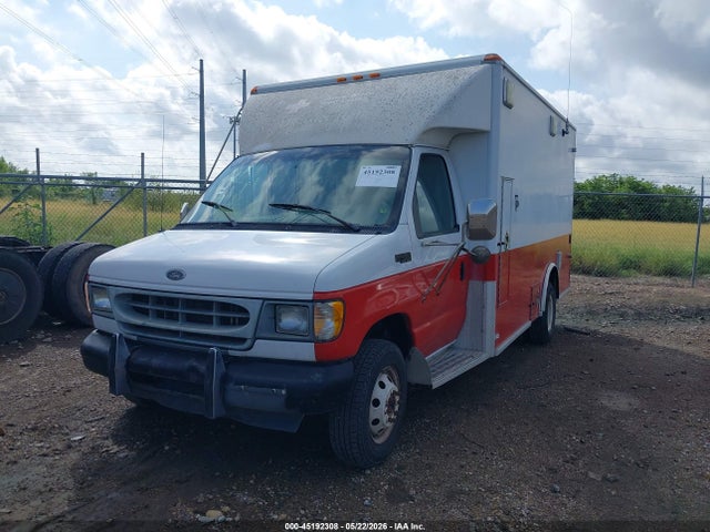 2002 Ford E-450 Cutaway Standard მანქანა იყიდება აუქციონზე, vin: 1FDXE45F92HA50481, აუქციონის ნომერი: 45192308