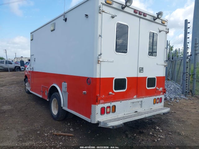 2002 Ford E-450 Cutaway Standard მანქანა იყიდება აუქციონზე, vin: 1FDXE45F92HA50481, აუქციონის ნომერი: 45192308