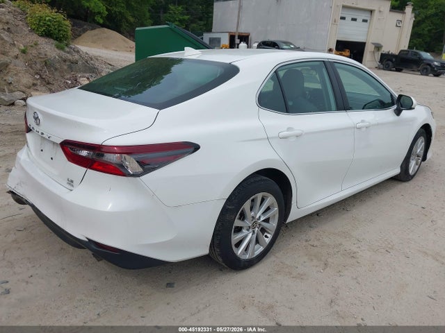 Продажа на аукционе авто 2021 Toyota Camry Le Awd, vin: 4T1C11BK4MU022317, номер лота: 45192331