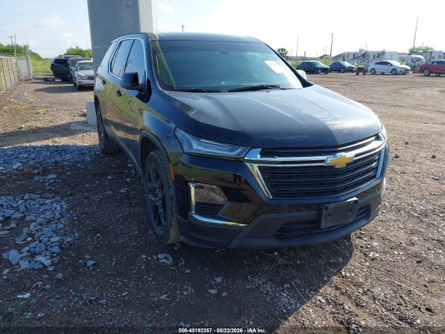 1GNERFKW8NJ137261 Chevrolet Traverse Fwd Ls