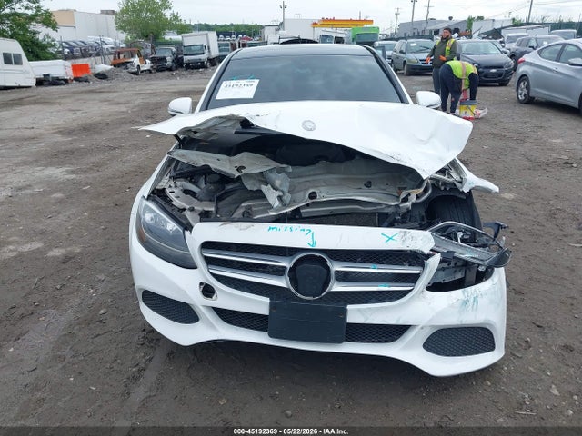 Aukcja sprzedaży 2017 Mercedes-benz C 300 4matic, vin: WDDWF4KB6HR218245, numer aukcji: 45192369
