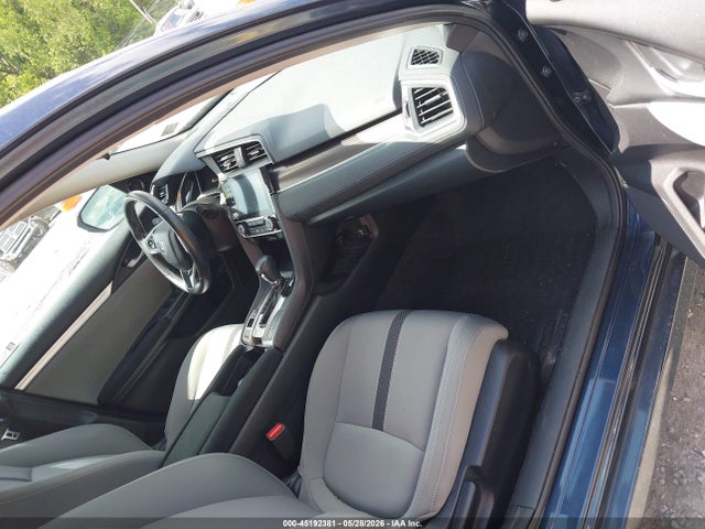 Продажа на аукционе авто 2020 Honda Civic Ex, vin: 19XFC1F32LE002806, номер лота: 45192381