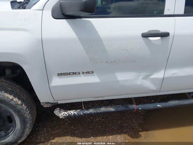 45192387 :رقم المزاد ، 1GC2CUEG3FZ536121 vin ، 2015 Chevrolet Silverado 2500hd Wt مزاد بيع