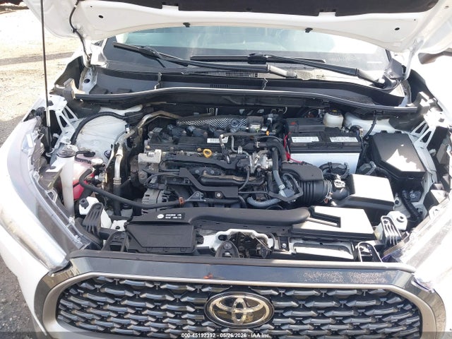 Продаж на аукціоні авто 2022 Toyota Corolla Cross Xle, vin: 7MUDAABG6NV028474, номер лоту: 45192392