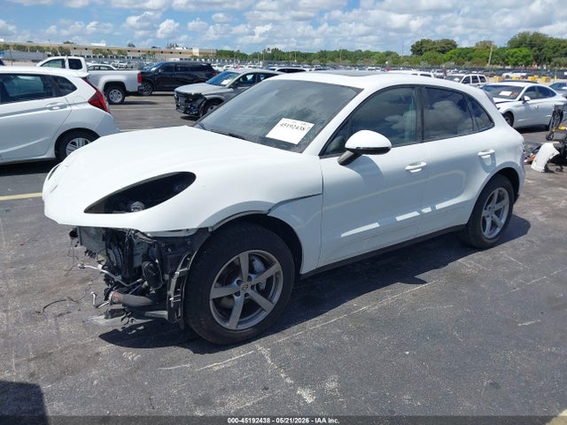Auction sale of the 2019 Porsche Macan, vin: WP1AA2A54KLB00545, lot number: 45192438