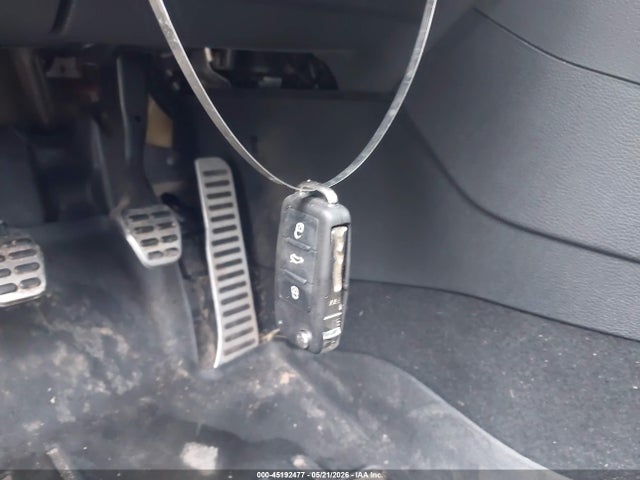 2012 Volkswagen Golf R 4-door მანქანა იყიდება აუქციონზე, vin: WVWPF7AJ5CW285891, აუქციონის ნომერი: 45192477