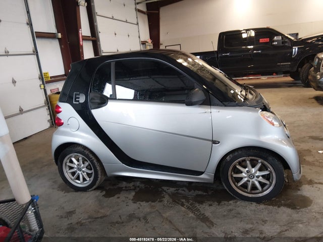 WMEEJ9AA5FK833368 Smart Fortwo Electric Drive Passion