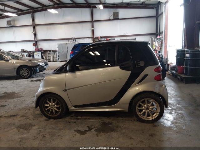 WMEEJ9AA5FK833368 Smart Fortwo Electric Drive Passion