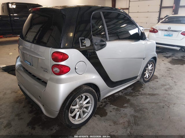 WMEEJ9AA5FK833368 Smart Fortwo Electric Drive Passion
